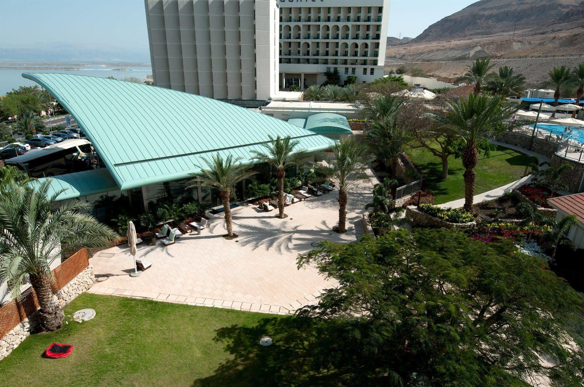 Oasis Dead Sea Hotel Ein Bokek Exterior foto